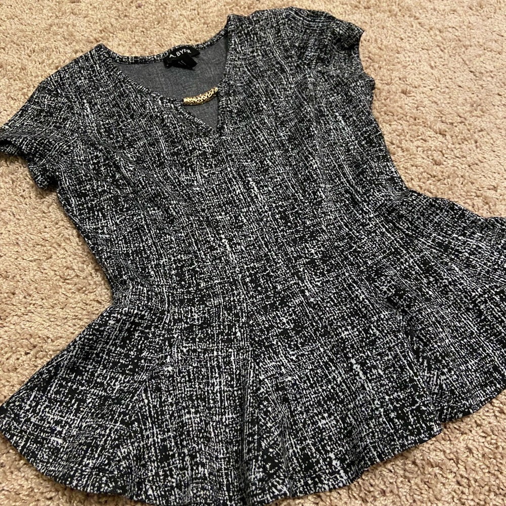 Black and white A. Buyer peplum top - size S